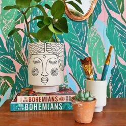 Jungalow Agatha Kaya Face Vase By Justina Blakeney™ -Jungalow 09Untitled 1 78dd63b9 ae76 4324 87ad 2de4287bb1ed