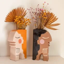 Jungalow Face Bookend Vase By Justina Blakeney™ 14 Jungalow Face Bookend Vase By Justina Blakeney™ -Jungalow 60 914313f9 0fe0 4704 b294 f9d086d7ab99