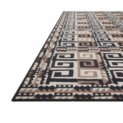 Ari Natural/Black Rug By Justina Blakeney® X Loloi -Jungalow ARIXARI 03NABL 5Bhover 7D 18 624x eb310f7c 53d2 47b9 b2a3 e50e0b312eab PhotoRoom