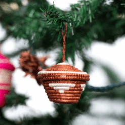Clay & Coral Basket Trio Ornaments -Jungalow Lifestyle OO.10110 1 1800x1800 PhotoRoom