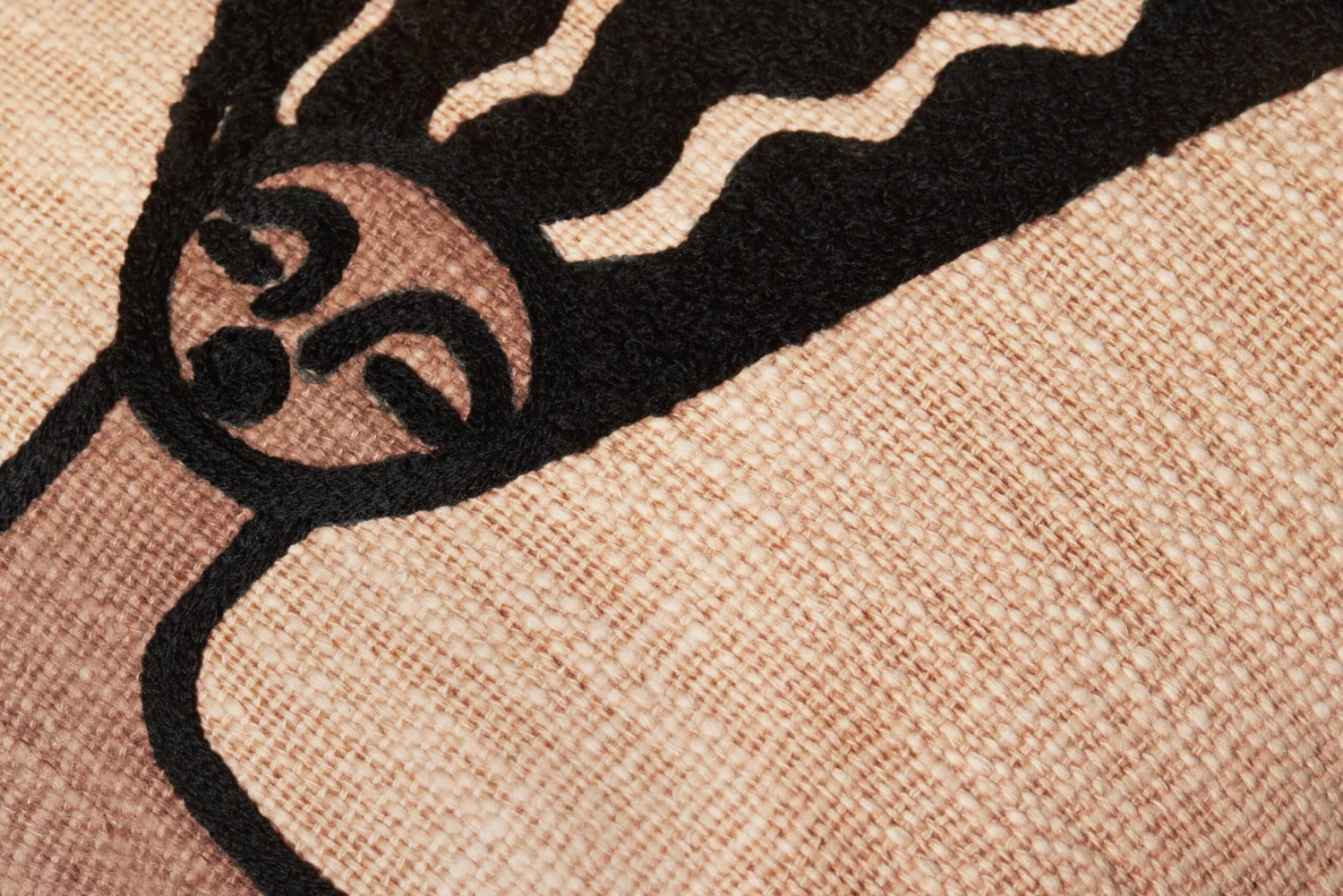 Grace Pillow By Justina Blakeney® X Loloi 5 Grace Pillow By Justina Blakeney® X Loloi - Image 3