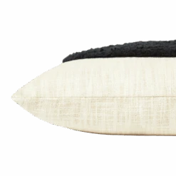 We Are The World Pillow By Justina Blakeney® X Loloi 7 We Are The World Pillow By Justina Blakeney® X Loloi -Jungalow P280PJB0026ML00PIL3 22 PhotoRoom