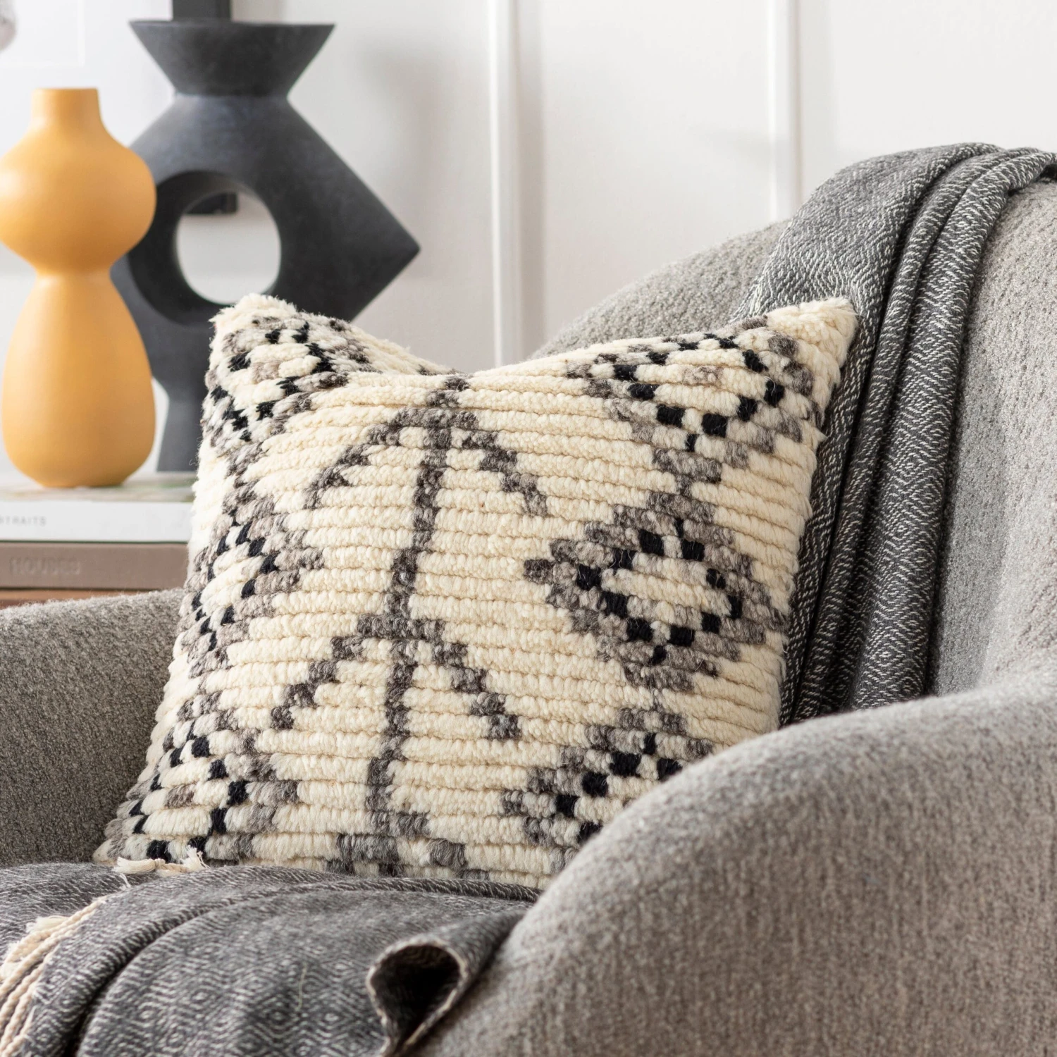 Rayan Shag Pillow 4 Rayan Shag Pillow - Image 2