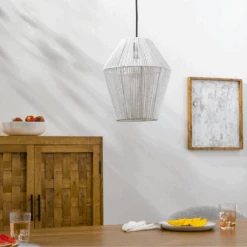 Jungalow -Jungalow cmn003 styleshot 201 PhotoRoom