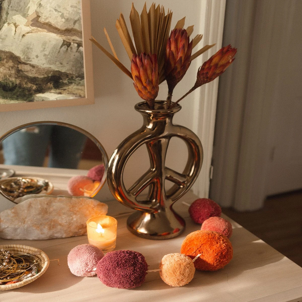 Jungalow Spice Ombre Pom Pom Mini Garland By Like A Lion™ 4 Jungalow Spice Ombre Pom Pom Mini Garland By Like A Lion™ - Image 2