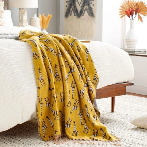 Golden Giraffe Throw Blanket 3 Golden Giraffe Throw Blanket