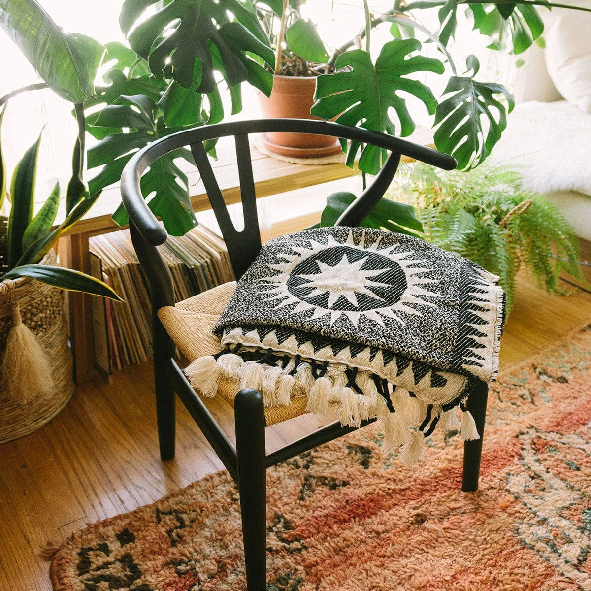 Soleil Throw Blanket By Jungalow® 4 Soleil Throw Blanket By Jungalow® - Image 2